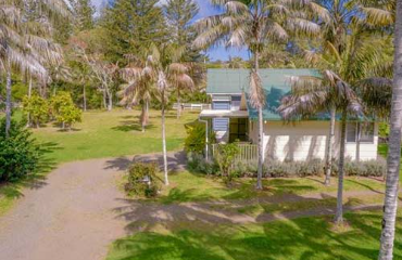 Anson Bay Lodge Holiday Packages