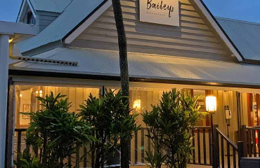 Governor’s Lodge Resort Hotel Holiday Packages